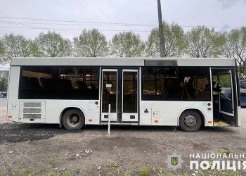 73-річна жінка травмувалася, бо автобус різко загальмував