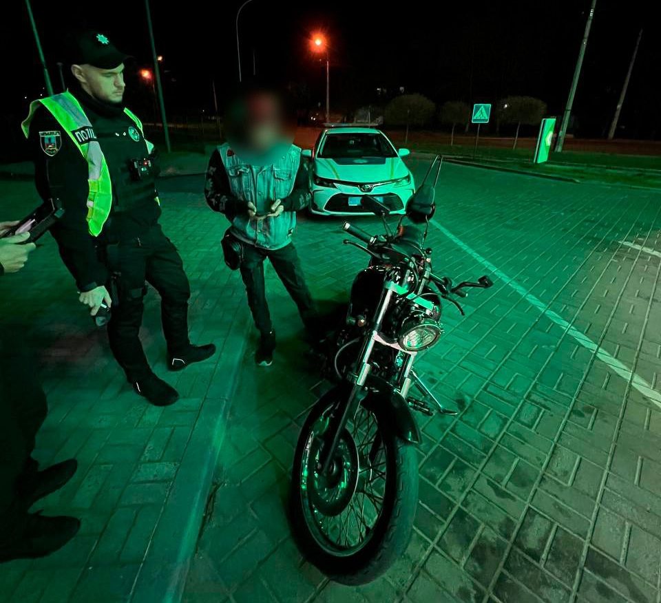 мотоцикліст у стані алкогольного сп'яніння