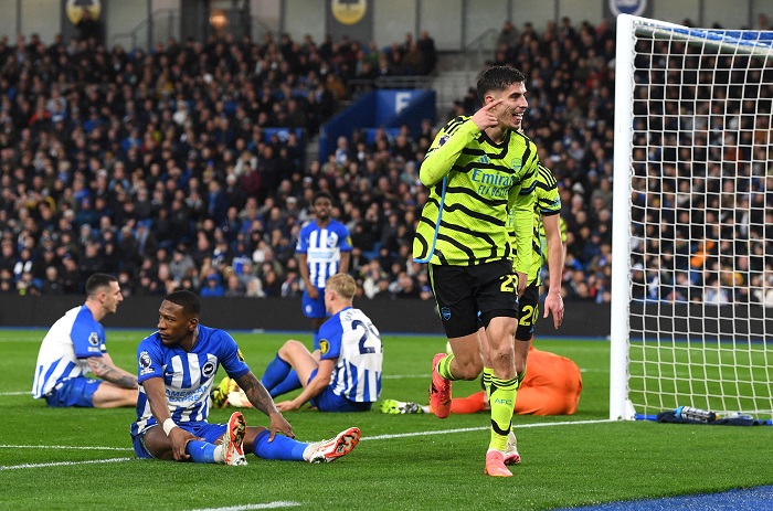 «Арсенал» на выезде разгромил «Брайтон» и вырвался в лидеры АПЛ