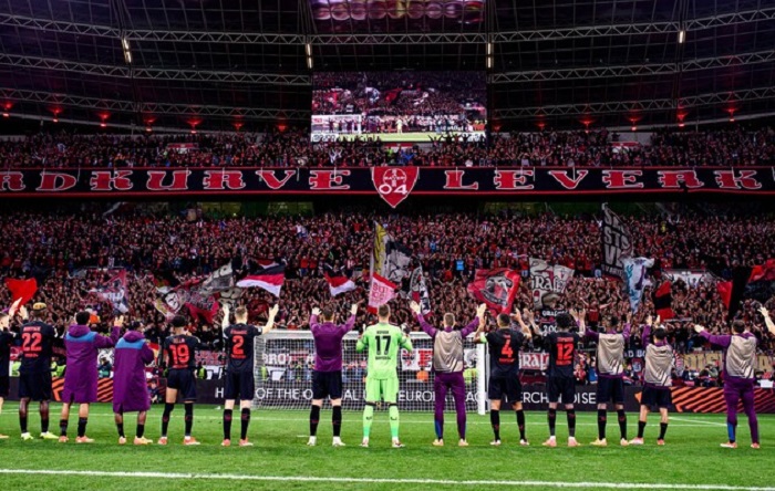 «Байер» совершил сенсацию и выиграл Бундеслигу за 5 туров до конца сезона