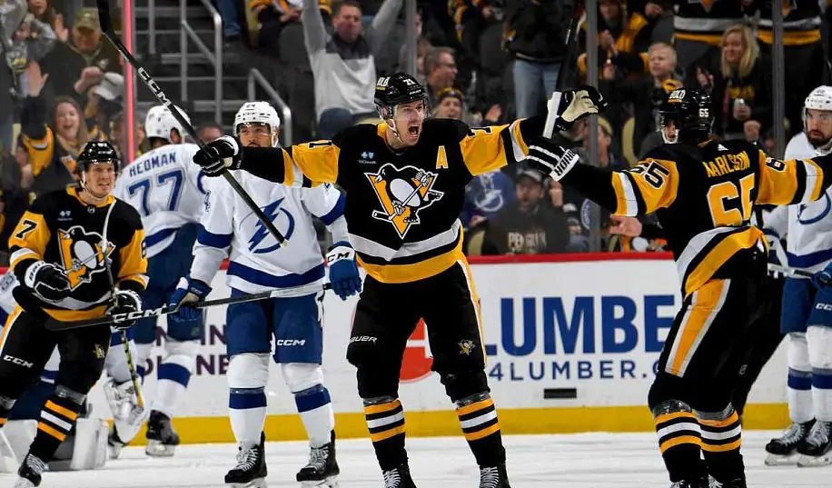 Бостон виграв у Флориди, Тампа програла Піттсбургу