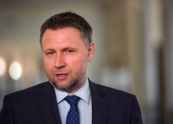 Даже без паспорта: в Польше планируют продлить временную защиту для беженцев из Украины – Дніпро