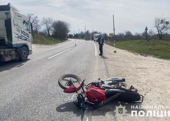 ДТП у Кременці сталося за участі мотоцикліста – 40-річний чоловік отримав травми