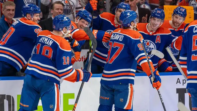 Едмонтон закинув 9 шайб Сан-Хосе, Детройт відігрався з 1:4 у матчі з Монреалем