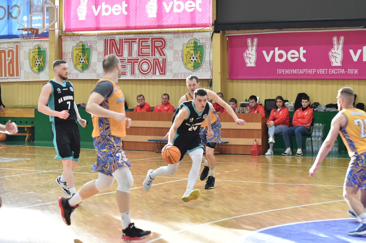 Фінал восьми Першої ліги: відеотрансляція матчів 28 квітня