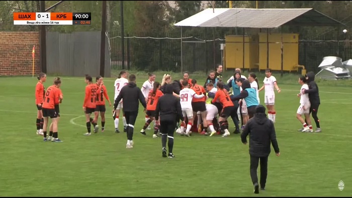 Футболистки из чемпионата Украины устроили массовую драку