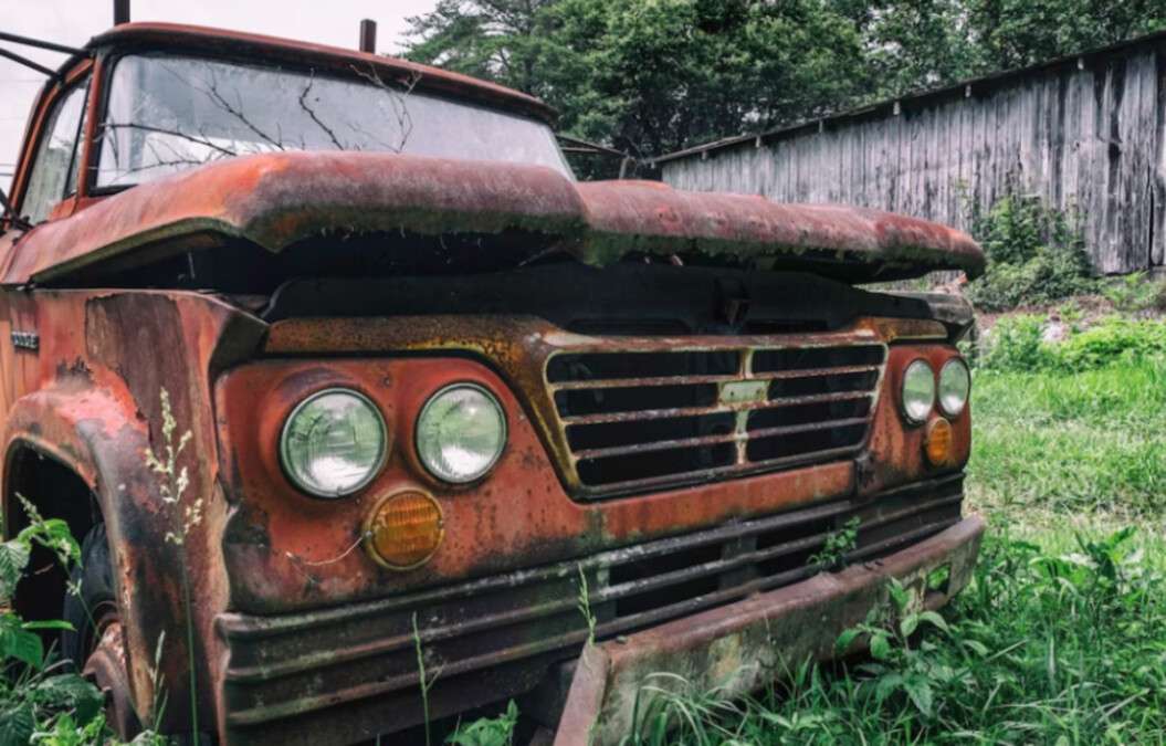 Старий автомобіль