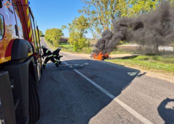 На Збаражчині згоріло легкове авто | Терміново новини Тернополя