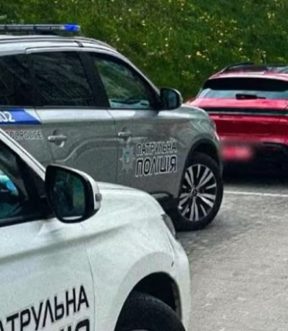 Патрульні затримали водія, скриншот з відео