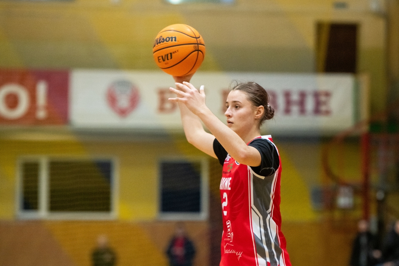 Рівне-ОСДЮСШОР обіграв СДЮСШОР-4 в жіночій Вищій лізі