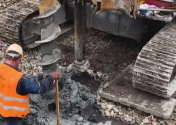 У Теребовлі будують новий міст через річку Гніздна