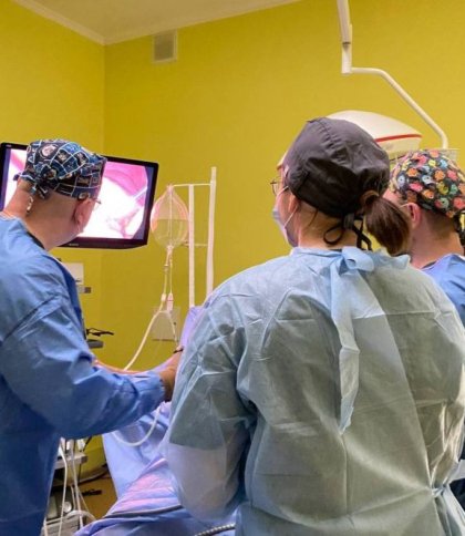 Львівські медики видалили пухлину легені через три невеликі проколи.