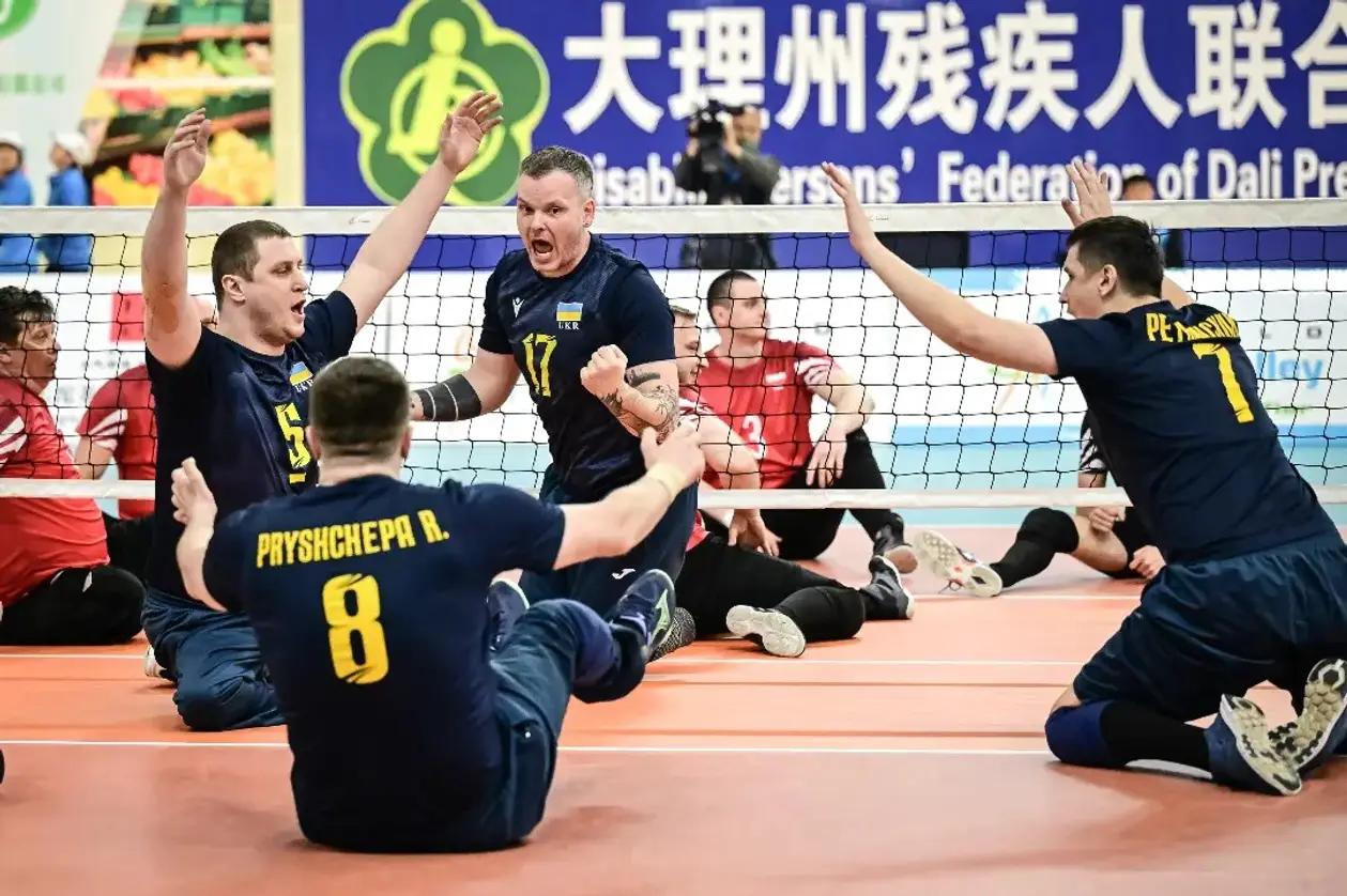 Збірна України з волейболу сидячи грає матчі кваліфікації за вихід на Паралімпіаду 2024