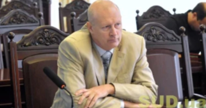 Суддя Херсонського окружного адміністративного суду Сергій Варняк. Фото: Судовий репортер.