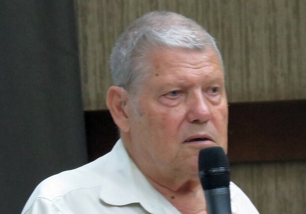 Cкончался директор Одесской астрономической обсерватории Валентин Каретников. 