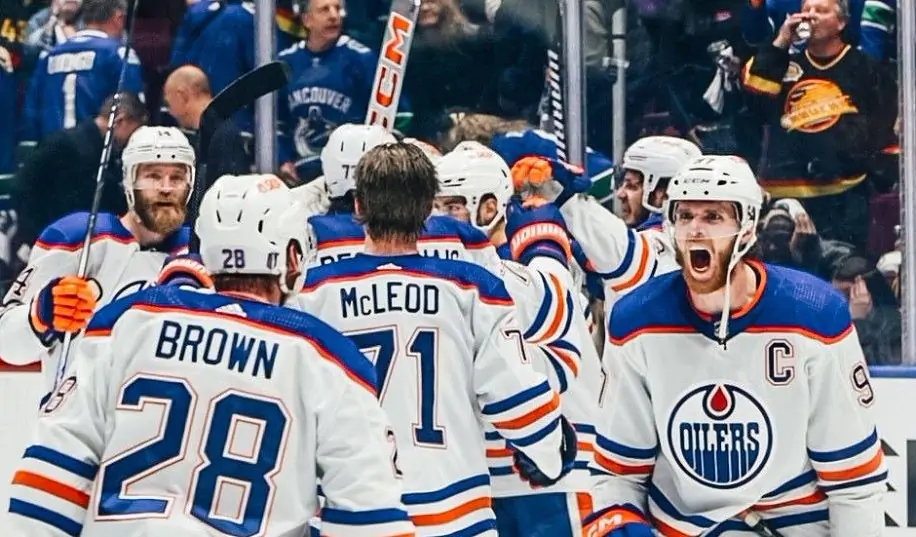 Едмонтон вдруге за три сезони зіграє у фіналі Західної конференції