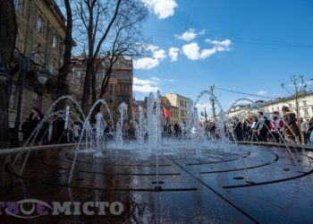 Фонтан у центрі Львова тимчасово не працюватиме