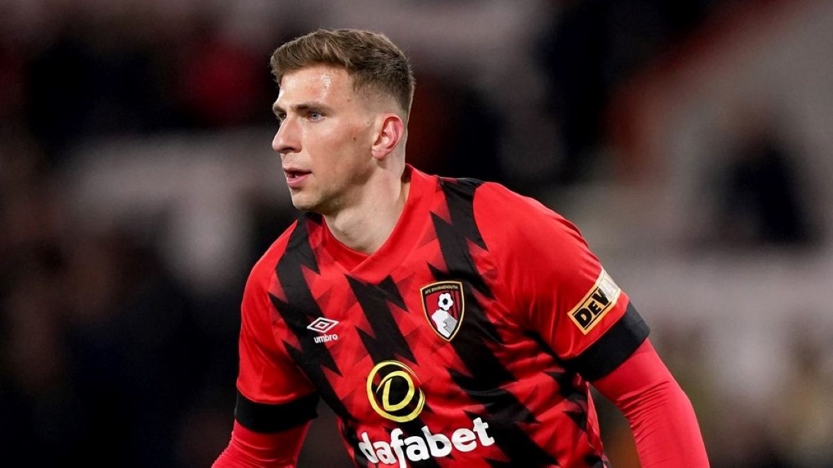 Игрок сборной Украины Илья Забарный был признан игроком сезона в «Борнмуте»