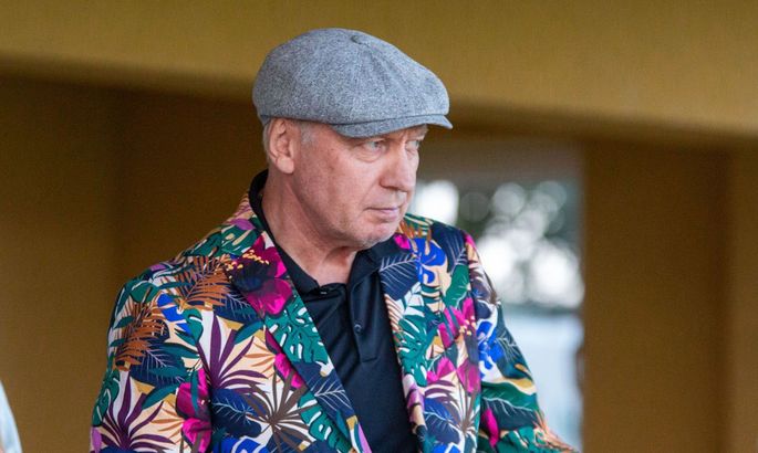 Компанія Буткевича продовжить фінансування Звягеля, не зважаючи на появу Полісся-2