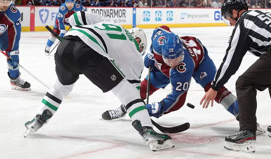 Кубок Стенлі. Даллас у матчі з двома овертаймами здобув четверту перемогу над Колорадо