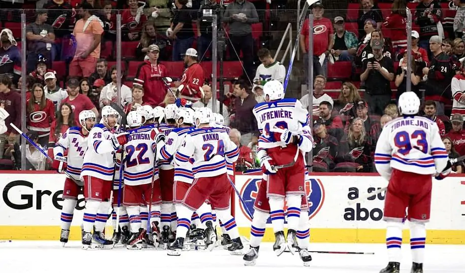 Кубок Стенлі. Рейнджерс обіграв Кароліну та вийшов у фінал Східної конференції