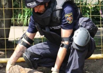 Сапер з Черкас знешкодив понад 85 тисяч боєприпасів за 20 років служби — Новости Черкасс