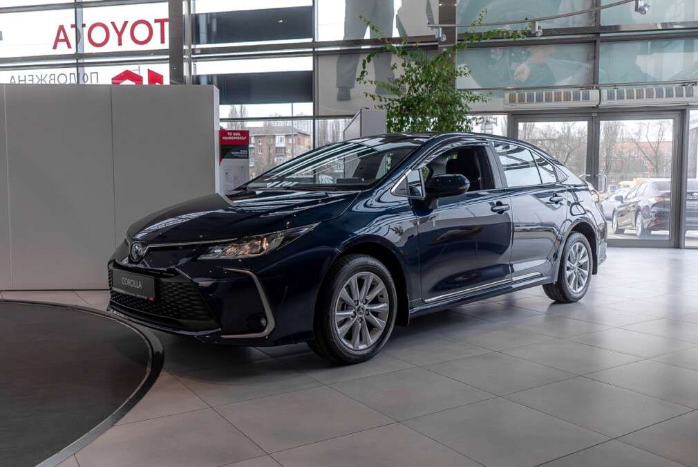 Тойота Королла
