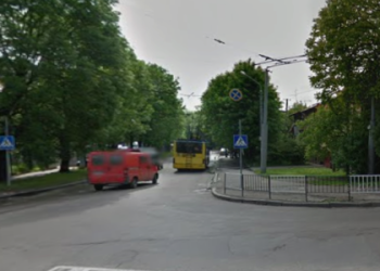 У Львоі на вулиці Любінській облаштують додаткову смугу транспорту