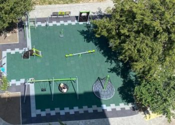 У Львові облаштували новий дитячий майданчик. Фото