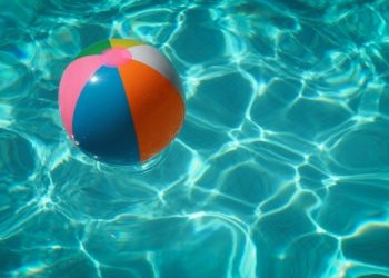 У Львові в басейнах перевірили якість води. Які результати