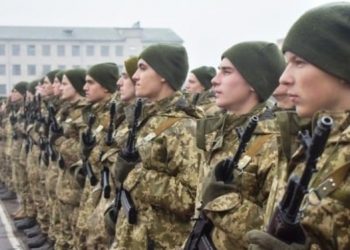 В Україні юнакам з 17 років надсилатимуть повістки. За якої умови