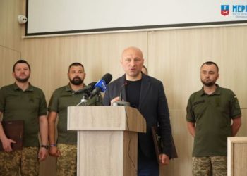 Військові під час сесії подякували міській раді за підтримку — Новости Черкасс
