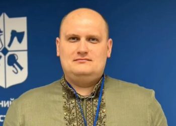 Викладач ТНПУ Роман Загородній отримав медаль від Володимира Зеленського