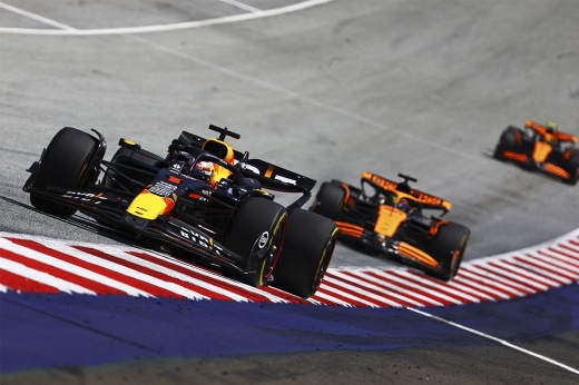 Один эпизод снова стоил «Макларену» победы. Одолеют ли Ферстаппена в Гран-при?