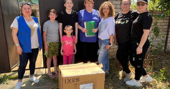 Генератори для багатодітних родин Херсона. Фото: Херсонська МВА/Telegram.