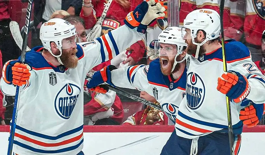 Кубок Стенлі. Едмонтон виграв другий матч поспіль в серії з Флоридою