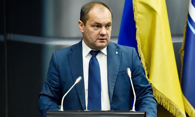 Одноголосно. Президента ПФЛ Каденка переобрано на своїй посаді