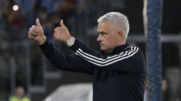 Жозе Моуринью возглавит турецкий “Фенербахче”