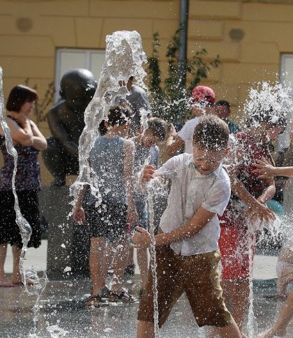 Аномальна спека у Львові: новий рекорд температури
