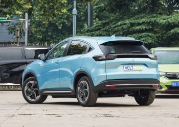 Електромобілі стають все популярнішими в Україні: які моделі купували в червні 2024 | АВТО НОВИНИ |