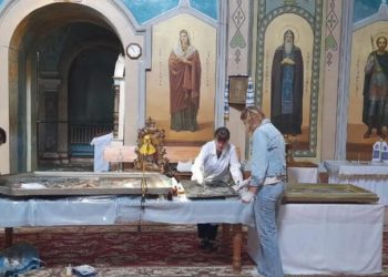 Ікони Миколаївського собору у Кременці реставрують львів’яни