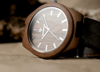 Полірування чи заміна скла на наручному годиннику? | Південний Кур’єр