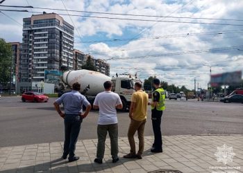У Львові патрульні провели перевірку місць, де найчастіше стаються ДТП