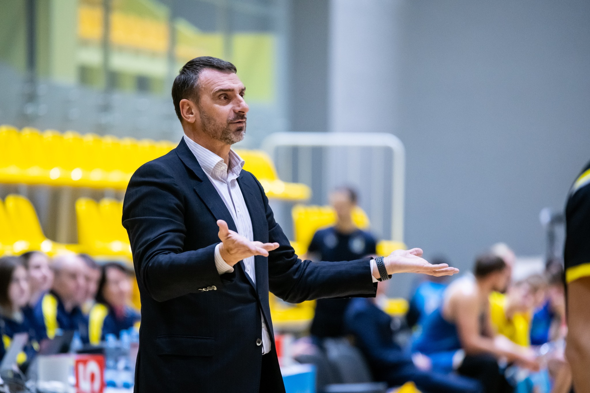 Володимир Холопов: Задоволений виступом в Вільнюсі, у нас є шанс поборотись за вихід на чемпіонат світу