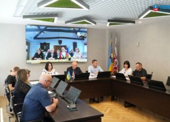 Черкаська міськрада підписала угоду про співпрацю з англійським містом Малмсбері — Новости Черкасс