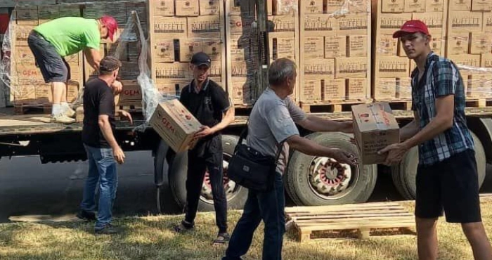 Гуманітрана допомога для херсонського хабу в Кривому Розі. Фото: Херсонська ОВА.