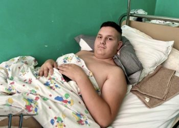 Львівські лікарі врятували 15-річного хлопця, який потрапив у ДТП