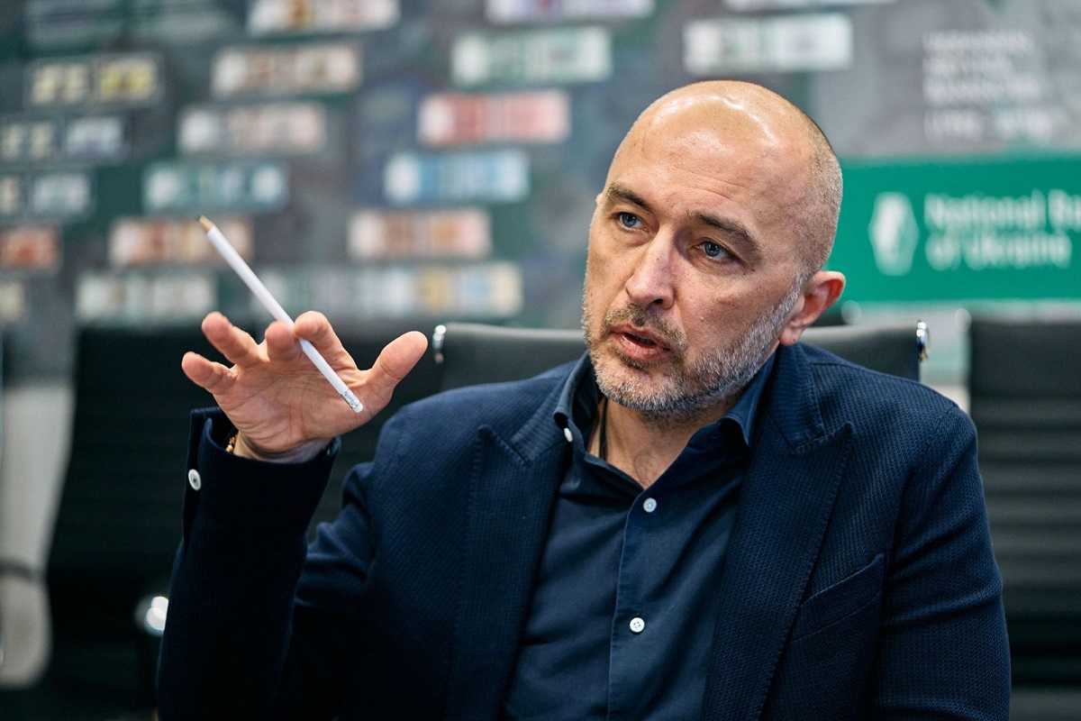 Новости Днепра про НБУ введет ограничения на переводы по карточкам: названы сроки