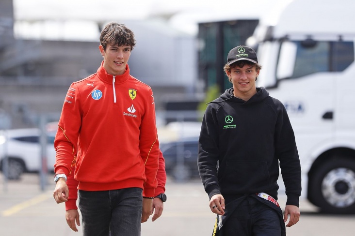 Гонщики Формулы-2