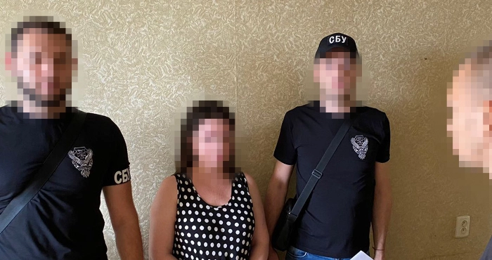 Затримана працівниця Херсонського суду. Фото: Служба безпеки України.